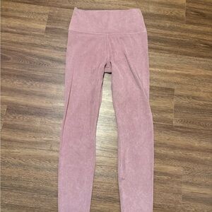Vuori Women's Pink/Dusty Rose Leggings